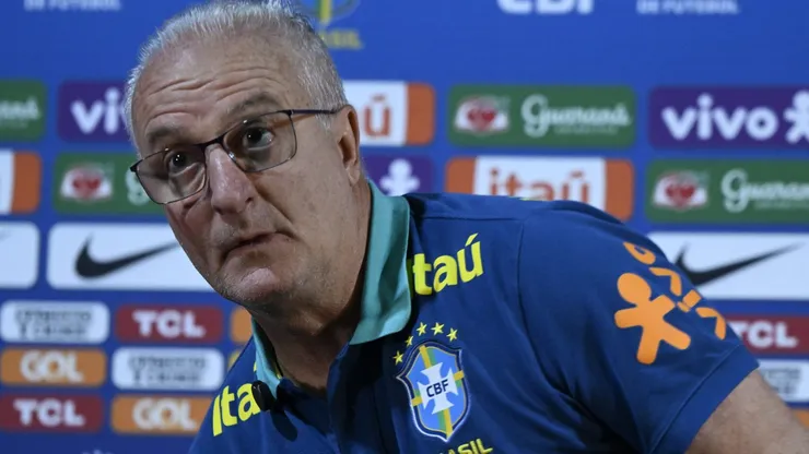 Cria do Corinthians foi prejudicado por Dorival Júnior.