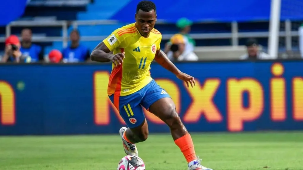 Ídolo do Fluminense, Arias teve mais uma atuação de gala nas Eliminatórias – Foto: Reprodução/Seleção Colombiana