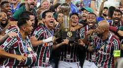 Atletas do Fluminense celebram a conquista da Recopa Sul-Americana. Foto: Marcelo Gonçalves/Fluminense.