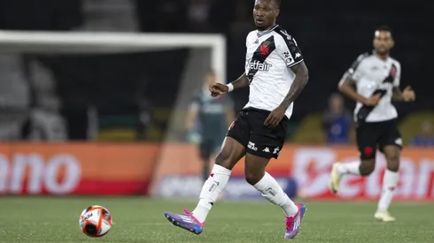 Loide jogador do Vasco durante partida contra o Flamengo no estádio Engenhão pelo campeonato Carioca 2025. Foto: Jorge Rodrigues/AGIF