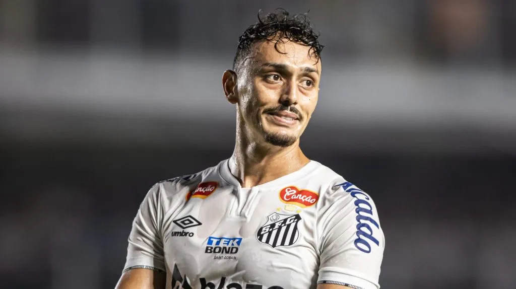 Foto: Abner Dourado/AGIF – Troca entre Diego Pituca por Gonzalo Mastriani não vai acontecer.