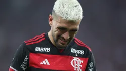 RIO DE JANEIRO, BRAZIL - OCTOBER 2: Giorgian de Arrascaeta of Flamengo looks down during the Copa do Brasil Semi-final First Leg match between Flamengo and Corinthians at Maracana Stadium on October 2, 2024 in Rio de Janeiro, Brazil. (Photo by Wagner Meier/Getty Images)
