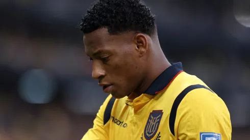 Gonzalo Plata, atacante da Seleção Equatoriana e do Flamengo - Foto: Franklin Jacome/Getty Images