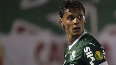 SP - SAO BERNARDO DO CAMPO - 01/03/2025 - PAULISTA 2025, SAO BERNARDO X PALMEIRAS - Richard Rios jogador do Palmeiras durante partida contra o Sao Bernardo no estadio Primeiro de Maio pelo campeonato Paulista 2025.