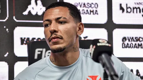 Clayton revela sobre passagem no Vasco