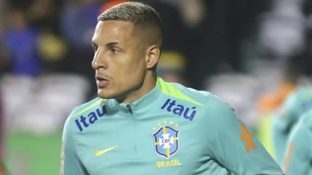 Arana foi fortemente criticado -Foto: Gabriel Machado/AGIF.