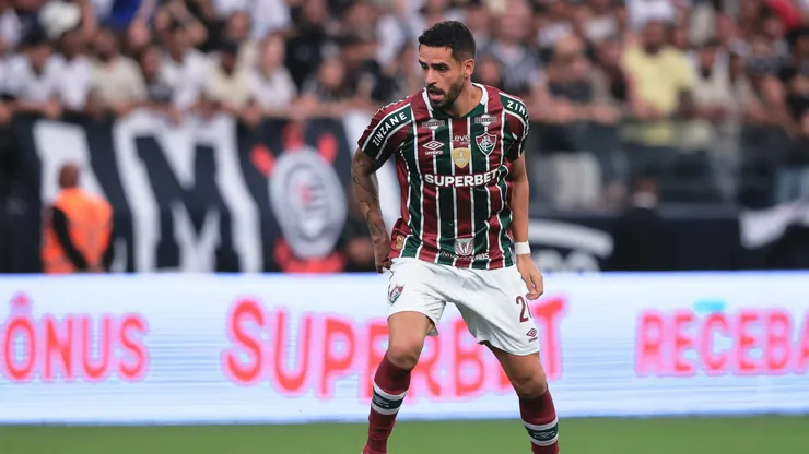 Renato Augusto, jogador do Fluminense, durante partida contra o Corinthians no estadio Arena Corinthians pelo campeonato Brasileiro A 2024. Foto: Ettore Chiereguini/AGIF