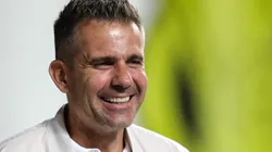 Victor Bagy monitora o mercado- Foto: Gilson Junio/AGIF.