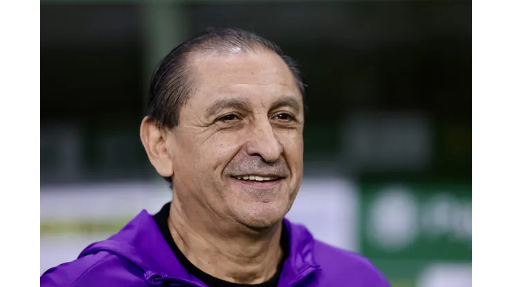 SP - SAO PAULO - 16/03/2025 - PAULISTA 2025, PALMEIRAS X CORINTHIANS - Ramon Diaz tecnico do Corinthians durante partida contra o Palmeiras no estadio Arena Allianz Parque pelo campeonato Paulista 2025. Foto: Marcello Zambrana/AGIF