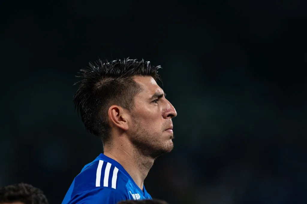 Villalba vem sendo titular de Leonardo Jardim no Cruzeiro e estaria na mira do Fluminense, diz jornalista – Foto: Alessandra Torres/AGIF