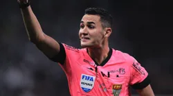 Árbitro dividiu opiniões entre a Fiel - Foto: Ettore Chiereguini/AGIF.