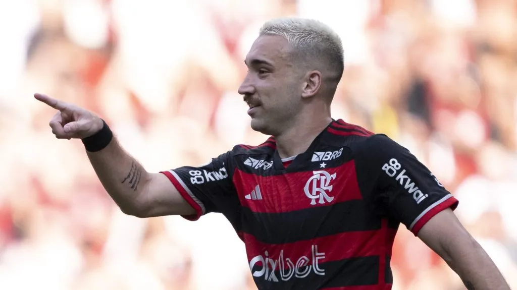 Léo Ortiz apontou esse problema - Foto: Jorge Rodrigues/AGIF.