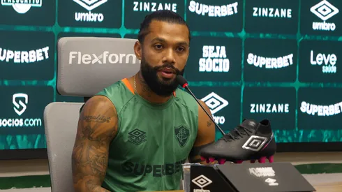Otávio em entrevista no Fluminense