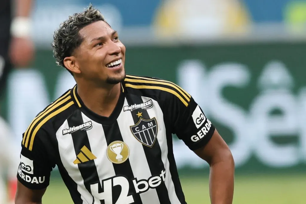 Rony é destaque do setor ofensivo de 2025 – Foto: Gilson Lobo/AGIF