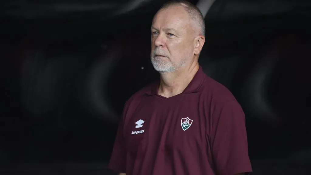 Mano Menezes, ex-treinador do Fluminense