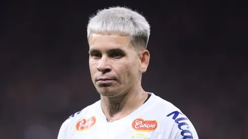 Soteldo em ação na partida contra o Corinthians, no Paulistão.