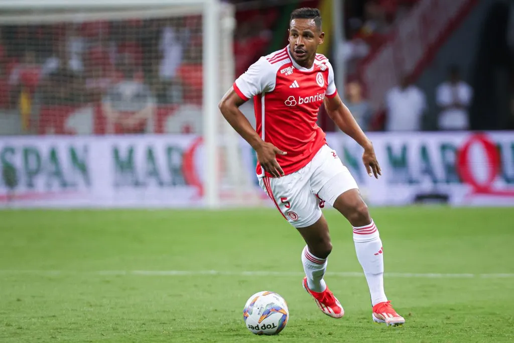 RS – PORTO ALEGRE – 02/02/2025 – GAUCHO 2025, INTERNACIONAL X AVENIDA – Fernando jogador do Internacional durante partida contra o Avenida no estadio Beira-Rio pelo campeonato Gaucho 2025. Foto: Maxi Franzoi/AGIF