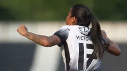 Vic Albuquerque comemora gol contra o Juventude no Brasileirão Feminino