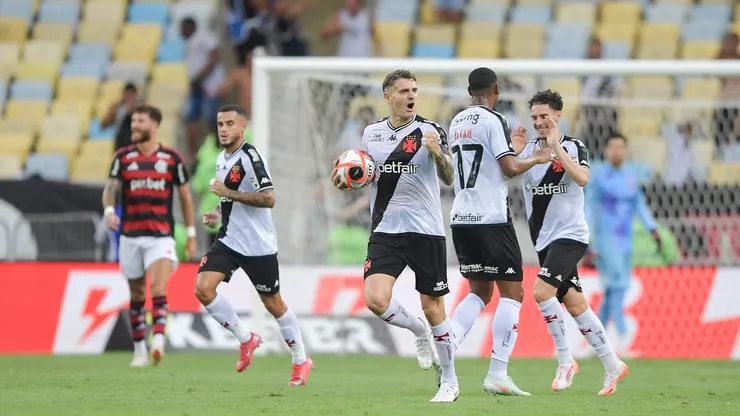Vegetti, atacante do Vasco. Thiago Ribeiro/AGIF
