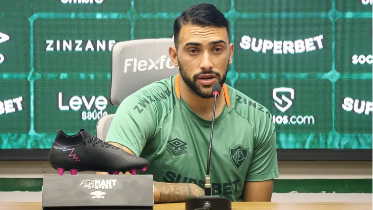 Juan Freytes fez uma partida ruim e foi duramente criticado pelos tricolores