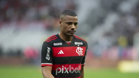 Uruguaio começou entre os titulares