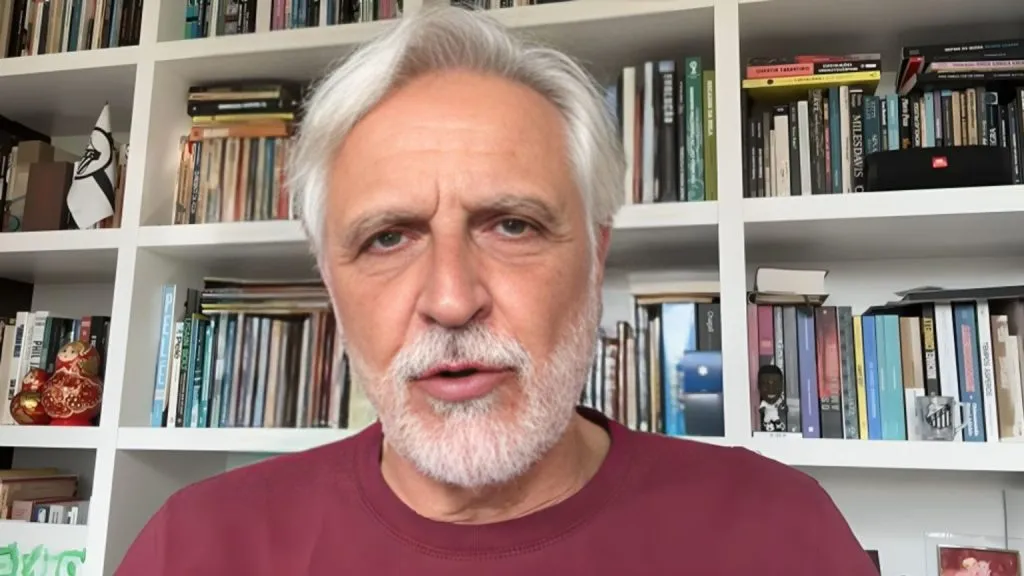 Fábio Sormani analisa futebol no Youtube e é comentarista da Placar TV – Foto: Reprodução/Youtube