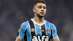 João Pedro em ação pelo Grêmio no Campeonato Gaúcho - Foto: Liamara Polli/AGIF