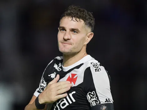 Vegetti agradece apoio após receber prêmios em cerimônia do Carioca