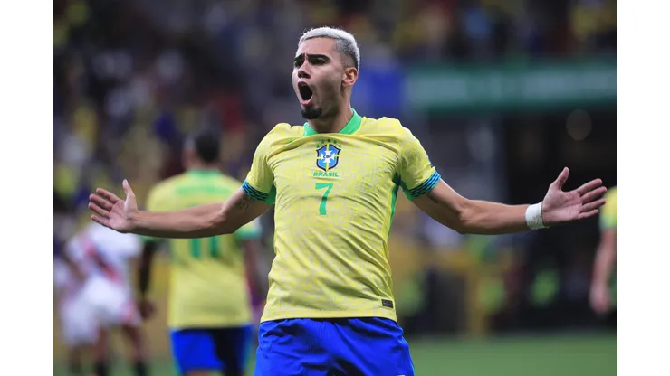 DF - BRASILIA - 15/10/2024 - ELIMINATORIAS COPA DO MUNDO 2026, BRASIL X PERU - Andreas Pereira jogador do Brasil comemora seu gol durante partida contra o Peru no estadio Mane Garrincha pelo campeonato Eliminatorias Copa Do Mundo 2026. Foto: Ettore Chiereguini/AGIF