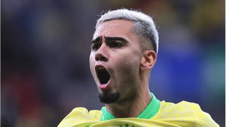 DF - BRASILIA - 15/10/2024 - ELIMINATORIAS COPA DO MUNDO 2026, BRASIL X PERU - Andreas Pereira jogador do Brasil comemora seu gol durante partida contra o Peru no estadio Mane Garrincha pelo campeonato Eliminatorias Copa Do Mundo 2026. Foto: Ettore Chiereguini/AGIF