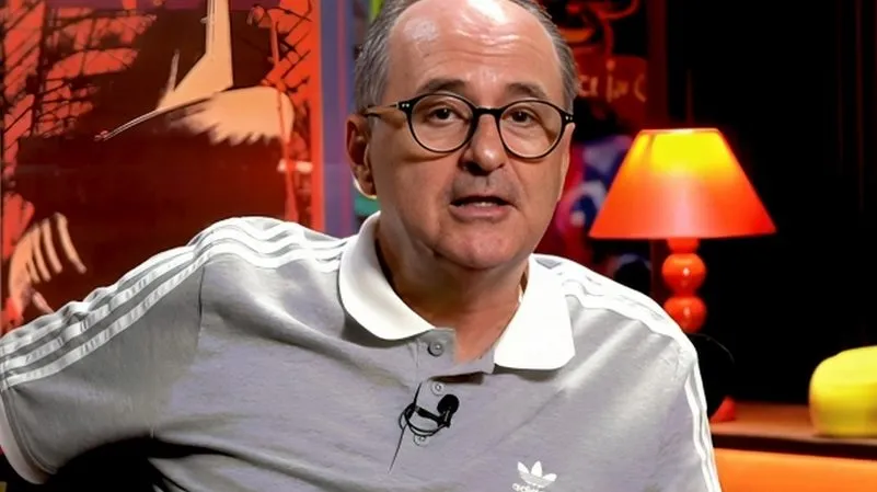 Carlos Eugênio Simon em entrevista. Foto: Reprodução/YouTube