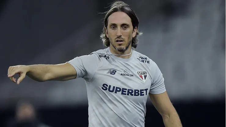 Zubeldía vem sendo bastante criticado pelo torcedor do São Paulo em 2025