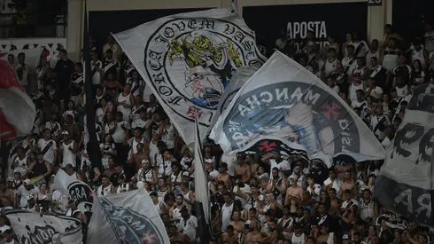 RJ - RIO DE JANEIRO - 30/03/2025 - BRASILEIRO A 2025, VASCO X SANTOS - Torcida do Vasco durante partida contra Santos no estadio Sao Januario pelo campeonato Brasileiro A 2025. Foto: Thiago Ribeiro/AGIF