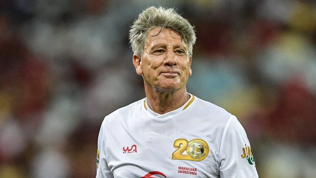 Renato Gaúcho durante partida festiva. Foto: Thiago Ribeiro/AGIF