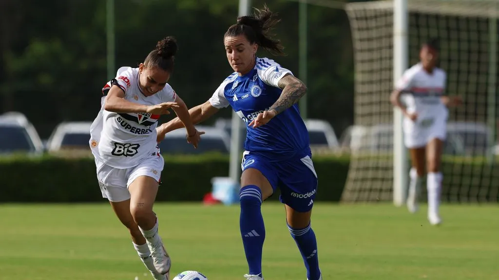 Duelo entre São Paulo e Cruzeiro no Brasileirão Feminino