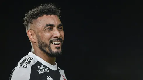 - Substituto de Payet no Vasco