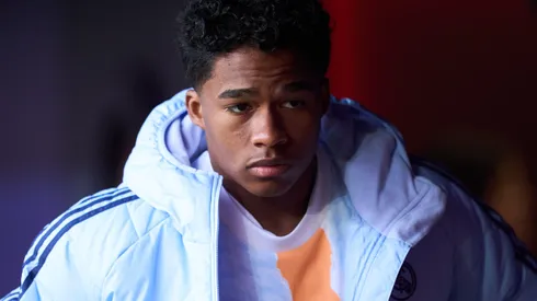 Endrick segue sendo acompanhado de perto por torcedores do Palmeiras - (Photo by Juan Manuel Serrano Arce/Getty Images).