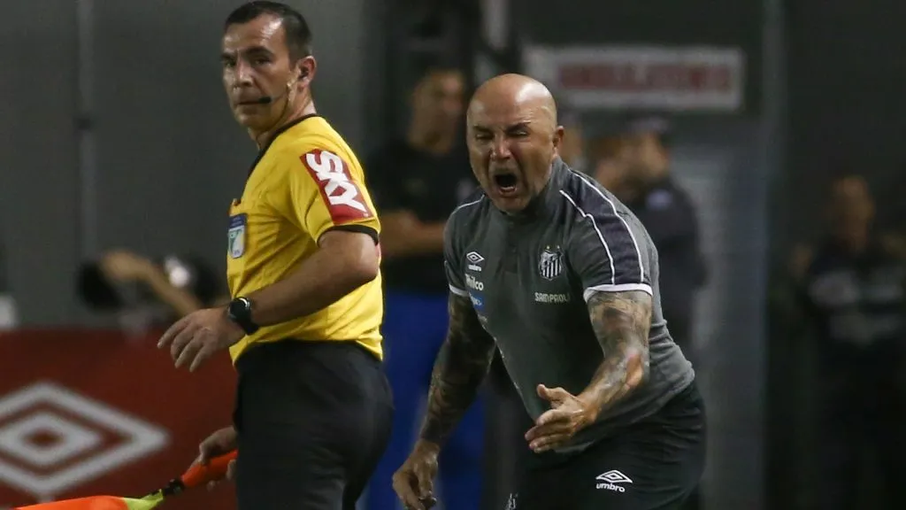 Sampaoli gritando. Foto: Marcello Zambrana/AGIF