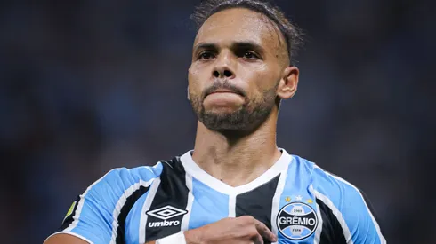 Martin Braithwaite em ação pelo Grêmio - Foto: Maxi Franzoi/AGIF