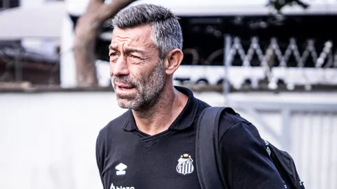 Pedro Caixinha justificas escolhas questionadas pelo presidente Marcelo Teixeira