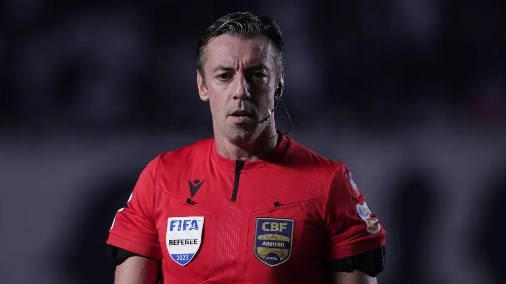 Juiz também foi assunto durante os 90 minutos