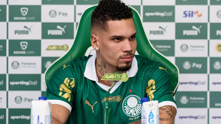 Paulinho durante sua apresentação pelo Palmeiras, no fim de janeiro. Foto: Fabio Menotti/SEP