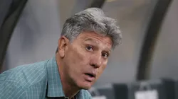 MG - BELO HORIZONTE - 27/11/2024 - BRASILEIRO A 2024, CRUZEIRO X GREMIO - Renato Gaucho tecnico do Gremio durante partida contra o Cruzeiro no estadio Mineirao pelo campeonato Brasileiro A 2024.