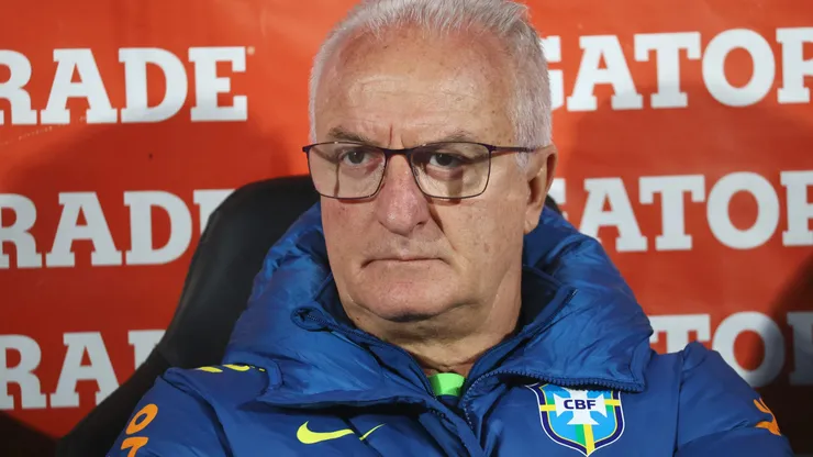 Treinador já trabalhou no Peixe - Foto: Marcelo Hernandez/Getty Images.