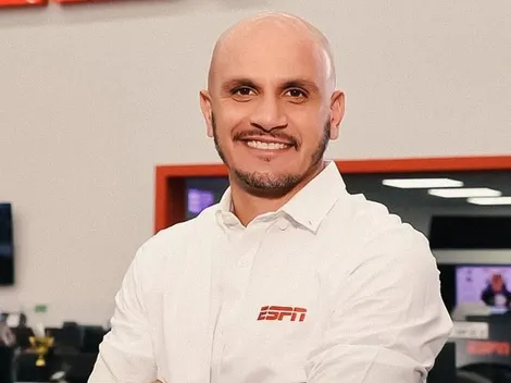 Fábio Santos afirma que o São Paulo merecia vaga no Mundial