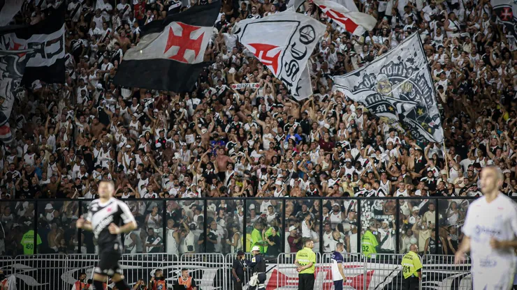 Torcida do Vasco fez a festa na Colina Histórica. Foto: Dikran Sahagian/Vasco.