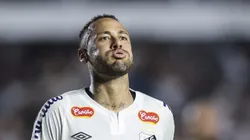 Neymar, jogador do Santos em ação - (Foto: Alexandre Schneider/Getty Images)