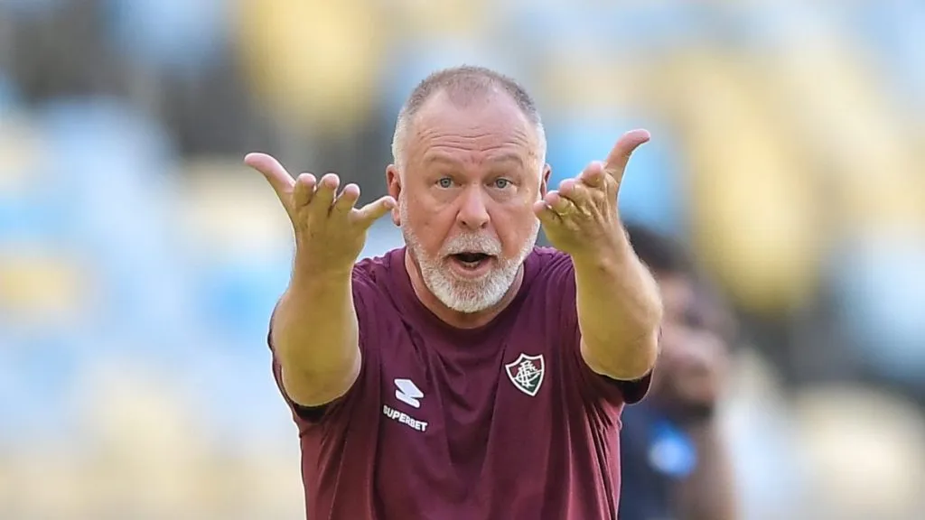 Mano Menezes está desempregado - Foto: Thiago Ribeiro/AGIF.