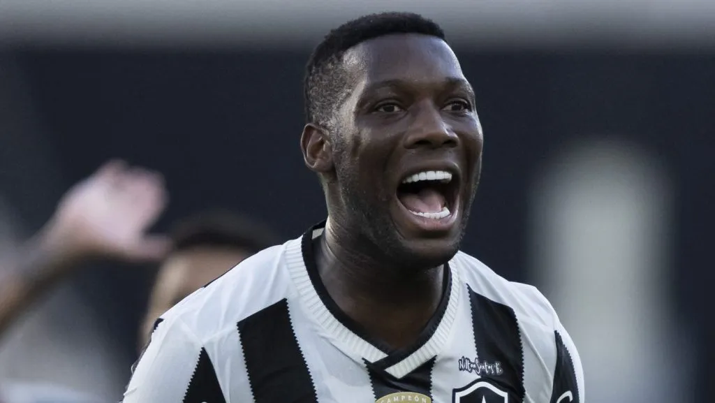 Patrick de Paula comemora gol pelo. Foto: Jorge Rodrigues/AGIF