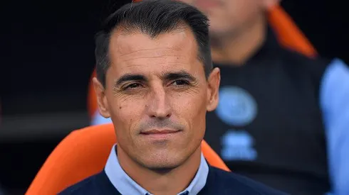 Guillermo Farré quando comandava o Belgrano, em partida contra o River Plate, em 2023. Foto: Hernan Cortez